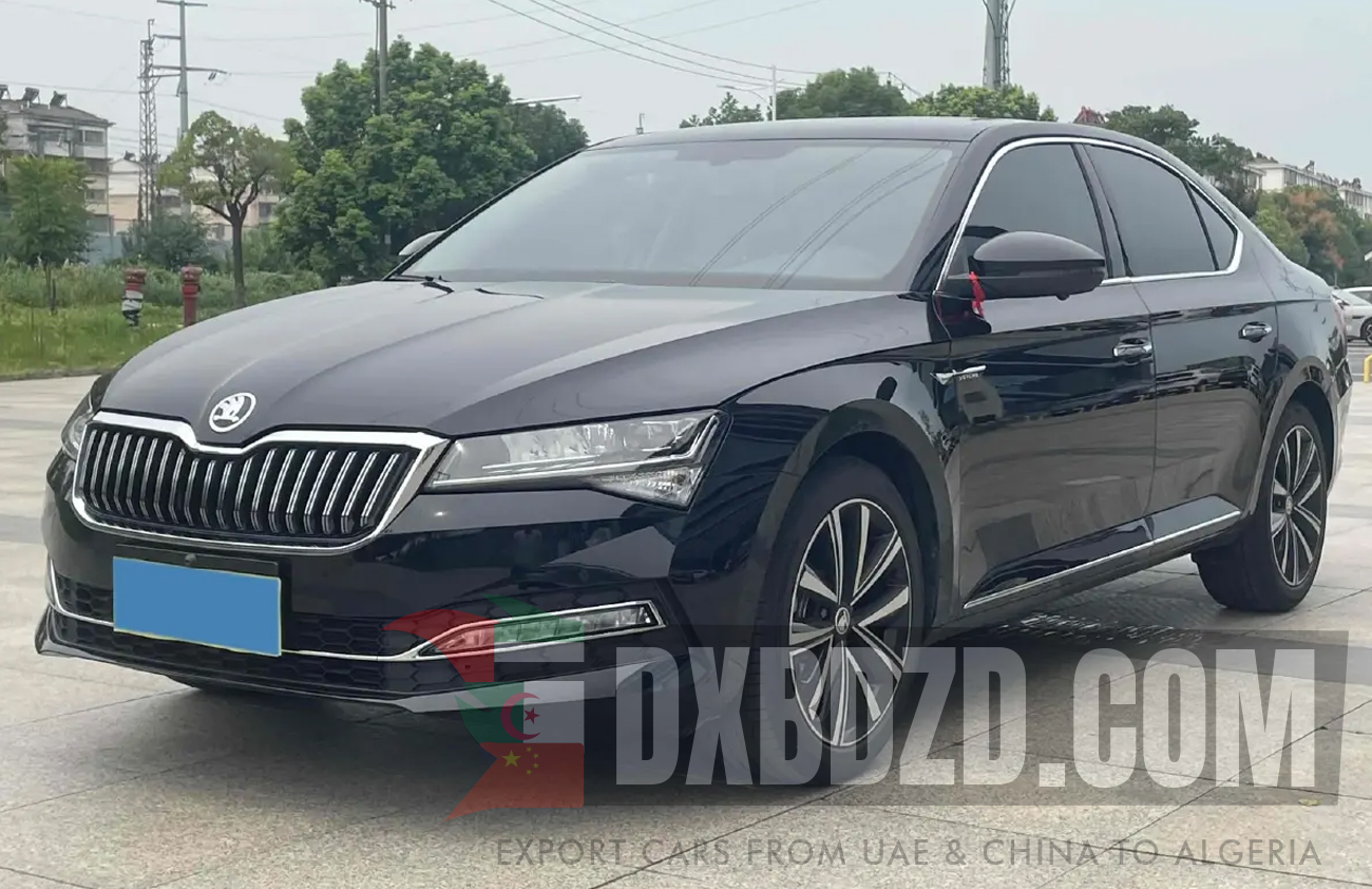 SKODA SUPERB 1.4T 150HP L4 7DCT 2025